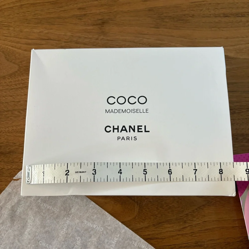 Chanel Gift Packaging Set